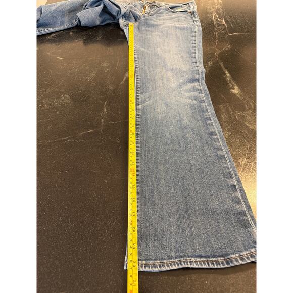 Lucky Brand Sweet’N Low Bootcut Jeans Women’s 10/33 Regular Blue Denim - Picture 10 of 12